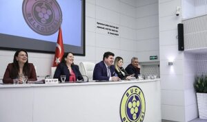 baskan-erhan-kilictan-meclis-uyelerine-tesekkur-3svDZ4iw.jpg