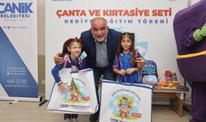 baskan-ibrahim-sandikcidan-egitime-tam-destek-YIb9eHyx.jpg