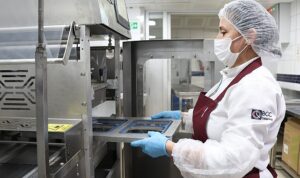 bcc-catering-manisa-merkez-mutfagiyla-sanayi-bolgelerinde-buyuyor-83dK274O.jpg