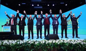 buyukakin-icini-doktu-Qn5VLsWv.jpg