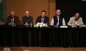 buyuksehir-ormanlarimiz-yanmadan-konusalim-paneli-duzenledi-tgzzDTm3.jpg
