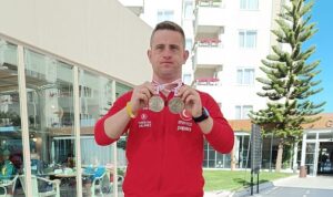canikli-sporcudan-dunya-rekoru-KC5C9NmE.jpg