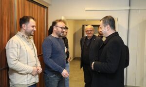 cetinkaya-karamurseli-guzellestirecegiz-kHMp6JOx.jpg