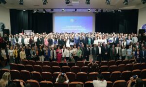 ege-universitesi-tubitak-2209-ab-ogrenci-projelerinde-yine-zirvede-yer-aldi-AsQQ7jJz.jpg
