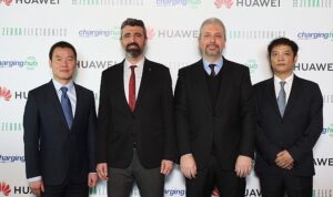 elektrikli-araclar-icin-platform-hizmeti-charging-hub-teNPyZL7.jpg