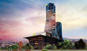 fullstack-bootcamp-2023u-basariyla-tamamlayan-3-genc-kariyerlerine-vakifbankta-devam-edecek-CfYSkwH8.jpg