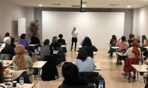 girisimci-kadinlar-ankarada-ilham-verici-bir-seminer-ile-bulusuyor-BwzBVNhv.jpg