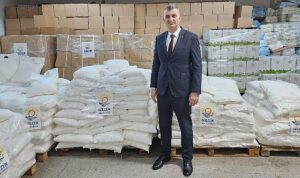 golcukte-atil-alanlardan-ihtiyac-sahiplerinin-sofralarina-un-uretiliyor-Rvsyqtcq.jpg