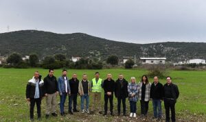 izmir-buyuksehir-ciftci-icin-arazilerini-uretime-kazandirdi-CqJHYALC.jpg