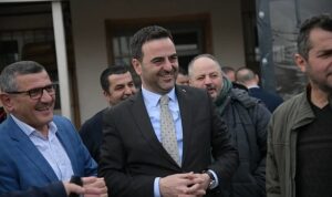 ozlu-basiskelenin-gelecegine-yon-verecegiz-asrBgAUu.jpg