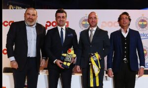 poca-fenerbahcenin-sort-sponsoru-oldu-1BrSq1QF.jpg
