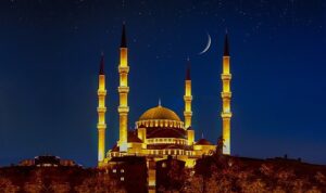 ramazan-ayinda-mutlaka-ziyaret-edilmesi-gereken-sehirler-wQUGqS8Z.jpg
