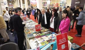 sadi-ozdemirden-cocuklara-kitap-okuyun-tavsiyesi-46pk4nIw.jpg