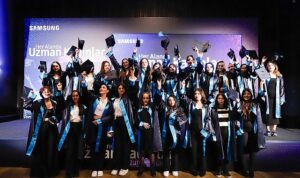 samsung-turkiye-kadin-teknisyen-egitim-programinin-ucuncu-donem-mezunlari-sertifikalarini-aldi-w7IunBrz.jpg