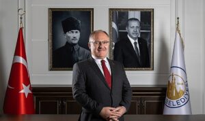 sivas-belediye-baskani-hilmi-bilgin-12-mart-istiklal-marsinin-kabulu-ve-mehmet-akif-ersoyu-mb4tJvsy.jpg
