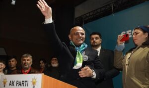 sogutten-haci-osmanda-govde-gosterisi-aIfrPCJD.jpg