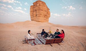 suudi-turizm-kalkinma-ajansi-turk-seyahat-severlere-arabistanin-kultur-ve-turizm-olanaklarini-tanitmak-icin-DkrTVznO.jpg