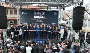 ticaret-bakani-bolat-turkiyede-belediyecilik-konusunda-model-sehir-konyadir-5ZgMaUjj.jpg