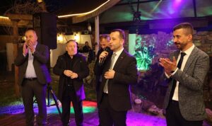 tutus-bizim-derdimiz-de-sevdamiz-da-izmit-b84idgn2.jpg