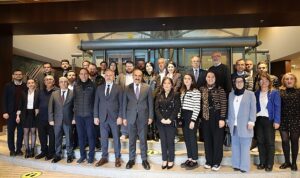 yas-meyve-sebze-ve-meyve-sebze-mamullerinde-41-firma-10-milyar-dolar-ihracat-hedefi-FL2Ff8Jw.jpg