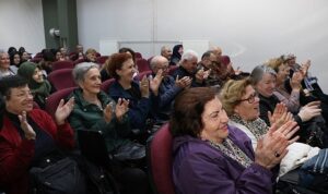 yaslilar-haftasinda-cinarlarimiz-genclerle-bir-arada-1HQEWOva.jpg