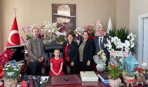 23-nisan-ulusal-egemenlik-ve-cocuk-bayrami-cosku-icerisinde-malkarada-kutlandi-TXnPqB9j.jpg