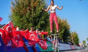 59-cumhurbaskanligi-turkiye-bisiklet-turu-antalyadan-istanbula-8-gun-8-etapta-dolu-dolu-pragrami-zHaO3gsz.jpg