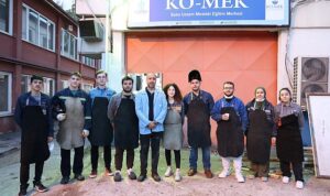 akademik-yolculukta-en-buyuk-destek-ko-mek-GOHjCJhy.jpg