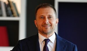 akbank-gelistirdigi-buyuk-dil-modeli-ile-gelecegin-bankacilik-dilinden-konusuyor-G7aEpIlz.jpg