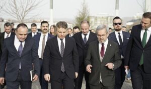 ankara-universitesi-teknokent-yeni-yatirimlarla-buyuyor-yeni-ar-ge-kulucka-binasinin-temeli-atildi-slsmx4As.jpg