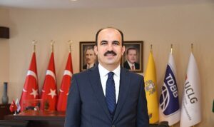 baskan-altay-islam-aleminin-kadir-gecesini-kutladi-aCMIyABs.jpg