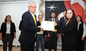 baskan-topaloglu-mazbatasini-aldi-UDyFFpFm.jpg