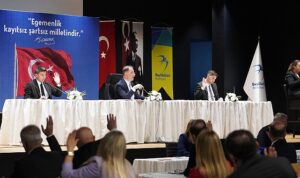 beylikduzu-belediyesi-yeni-donemin-ilk-meclis-toplantisini-beylikduzu-belediye-baskani-mehmet-murat-calik-baskanliginda-8IjcDDM3.jpg