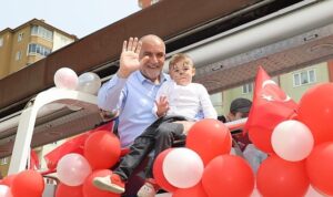 canikte-23-nisan-coskusu-jylwmQly.jpg