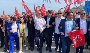 deniz-dalgic-mudanyaya-soz-verdi-guzel-gunler-gorecegiz-OG1uIf3i.jpg