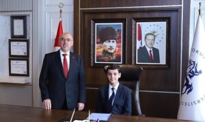 deude-23-nisanda-koltuklar-cocuklara-emanet-M2cGWUv2.jpg
