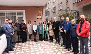 dunyaca-unlu-tiyatro-yazari-cucenoglunun-adi-cankayada-yasiyor-RgniWhsJ.jpg