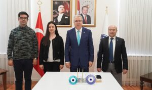 dunyayi-etkileyen-gunes-patlamalarinin-bilinmeyen-yonleri-bu-arastirma-ile-aydinlatilacak-3hp2FM4q.jpg