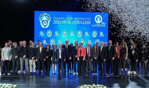 eczacibasi-dynavit-yilin-kadin-spor-takimi-secildi-Zqjcazcl.jpg