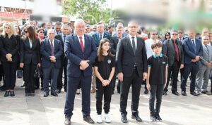 edremitte-23-nisan-torenlerle-kutlandi-lyCiAfGg.jpg