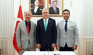 egeli-akademisyen-doc-dr-ilgaroglu-ingilterede-farabi-felsefesine-yonelik-arastirmalarda-bulunacak-tEDzxpyg.jpg