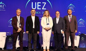 egitimin-gelecegi-dijital-cagda-global-yetenekler-gelistirmek-HYYfS3FZ.jpg