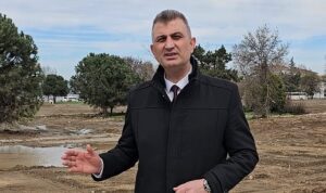golcuk-belediyesi-tarafindan-askeriyeden-devralinan-ve-donanma-parki-olarak-ilceye-kazandirilacak-53-donumluk-alanda-IpY7Zefi.jpg
