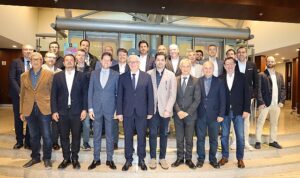 ihracatcilar-cumhuriyetimizin-ikinci-yuzyilinin-hedeflerini-belirlemek-icin-genel-kurula-gidiyor-GNAEC4Ah.jpg