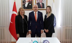 izmirin-peyzaj-planlama-calismalarinda-ekosistemin-korunmasina-rehber-olacak-proje-9CAHbYV4.jpg