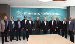 kardes-kent-ardinodan-baskan-ozdemire-hayirli-olsun-ziyareti-ZTwHWZOC.jpg