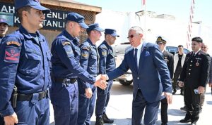 kemerde-bayramlasma-programi-duzenlendi-3IQ7ANNc.jpg