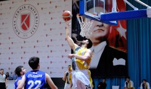 konya-buyuksehir-belediyespor-basketbolda-yari-finalde-S8y2PyUc.jpg