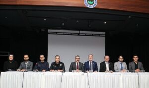 muhtarlarla-yeni-donemin-ilk-toplantisi-yapildi-mLXlP1BL.jpg