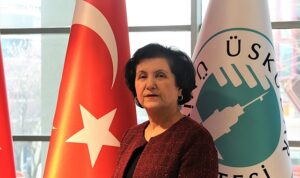 prof-dr-nazife-gungor-onlar-bizim-konuklarimiz-Er53UL5P.jpg